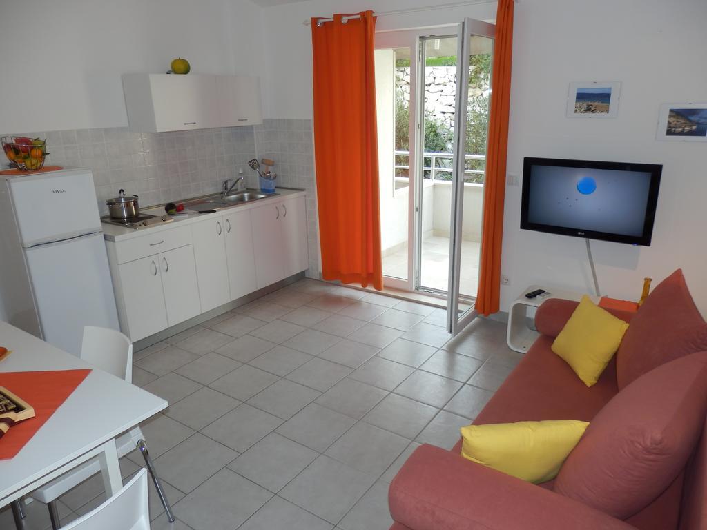 Apartments Rica Omiš Екстериор снимка