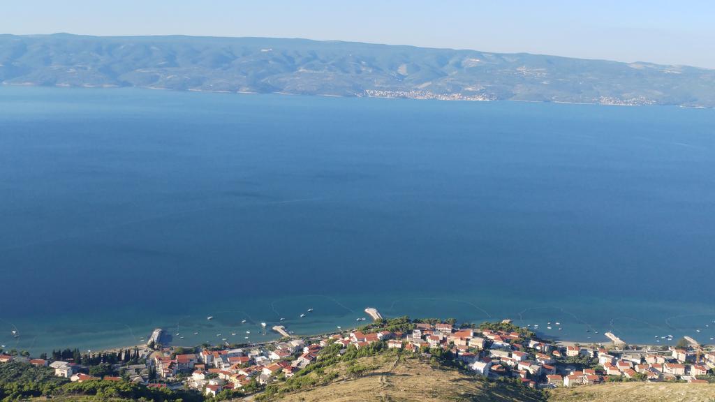 Apartments Rica Omiš Екстериор снимка