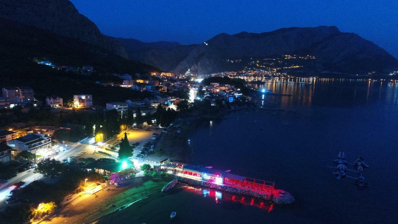 Apartments Rica Omiš Екстериор снимка