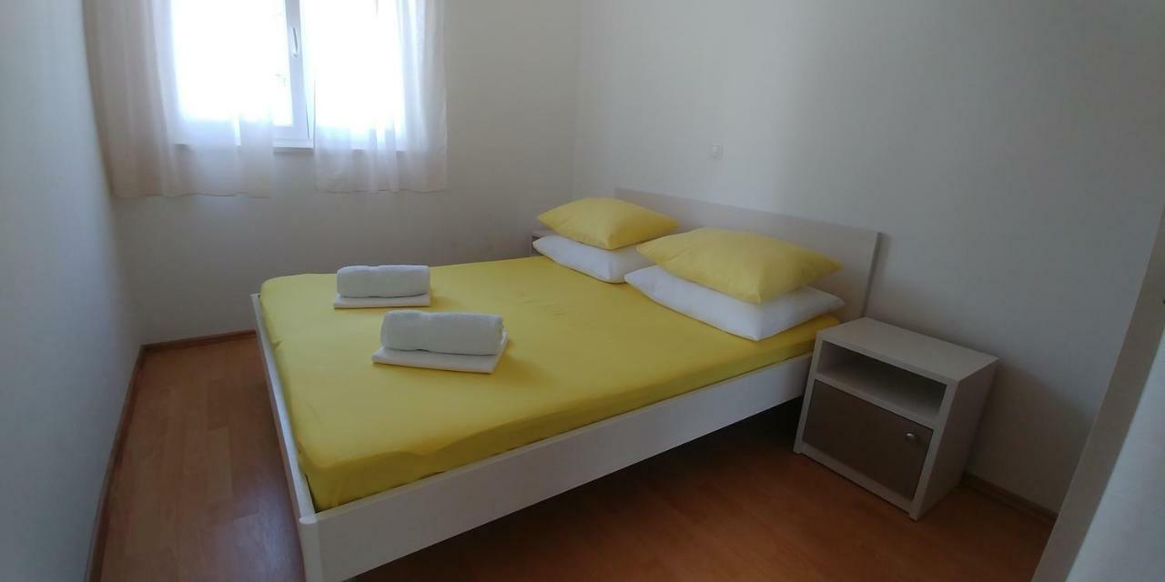 Apartments Rica Omiš Екстериор снимка